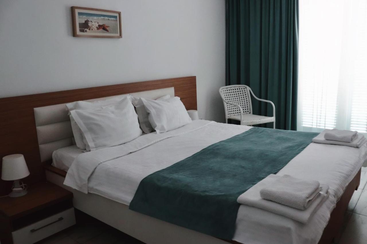 Hotel Victory Mamaia Exterior foto