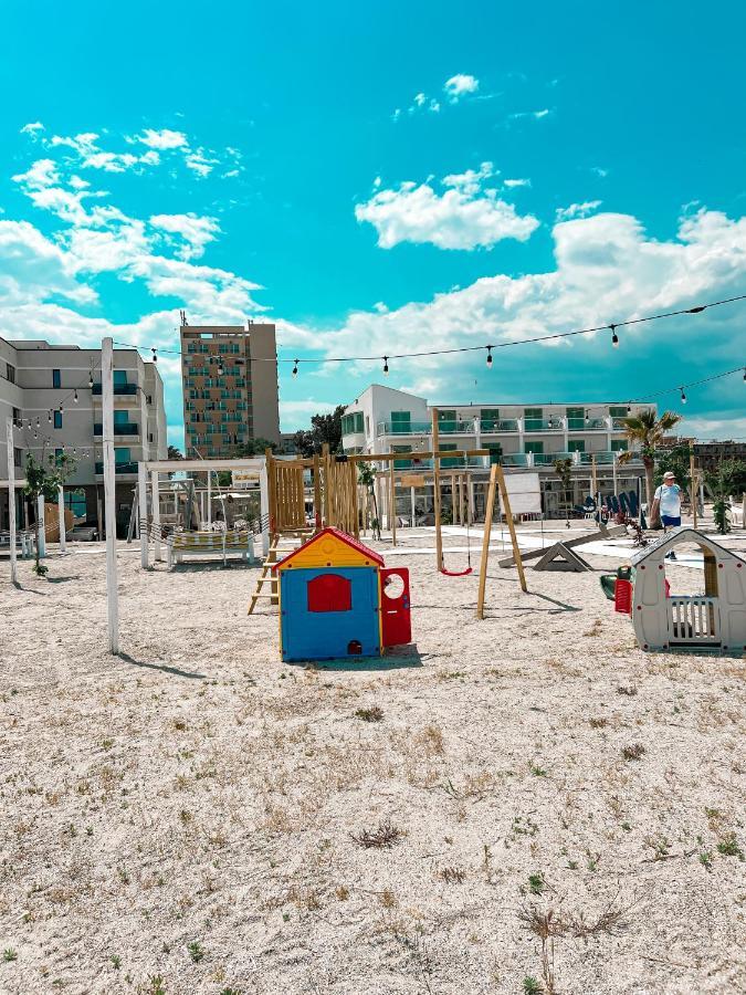 Hotel Victory Mamaia Exterior foto