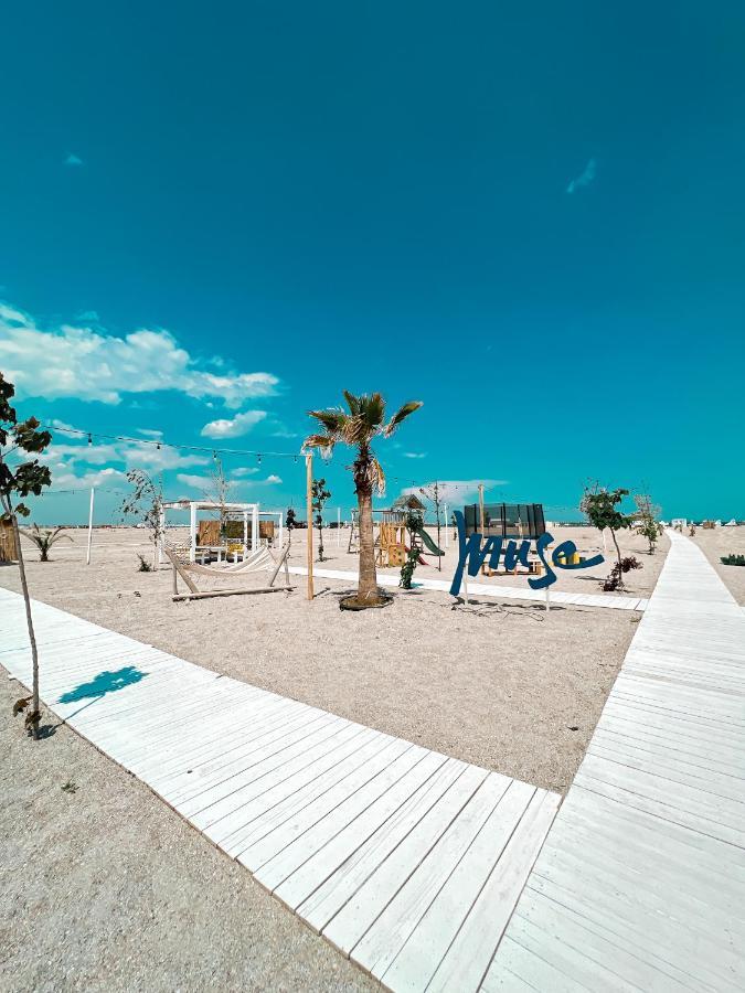 Hotel Victory Mamaia Exterior foto